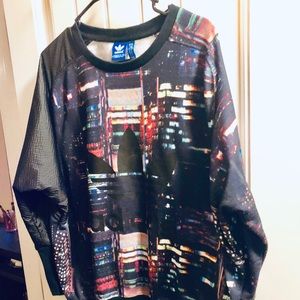 Adidas street sweatshirt